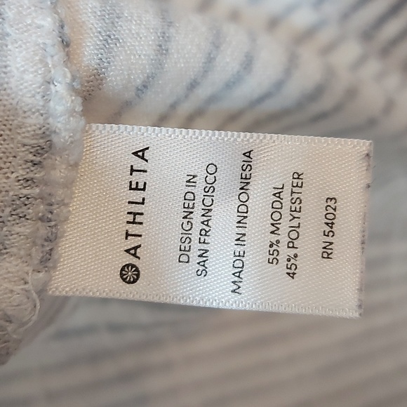 Athleta tank top - Picture 3 of 5